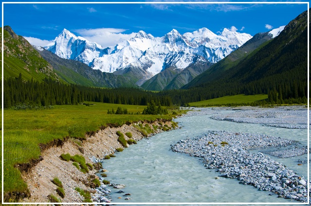 เทือกเขาเทียนซาน (Tian Shan Mountain Range)