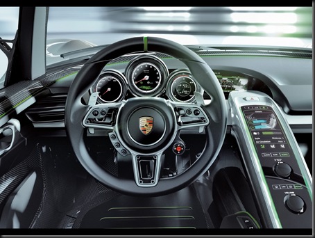 2010-Porsche-918-Spyder-Concept-Dashboard-1280x960