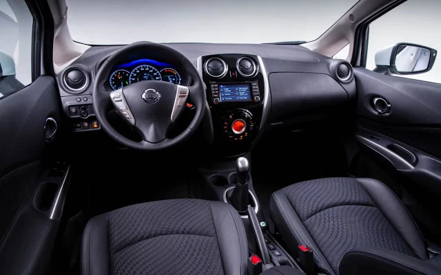 Novo Nissan Note 2015 - interior