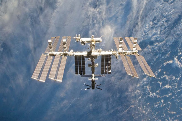 अंतर्राष्ट्रीय अंतरिक्ष स्टेशन के 20 वर्ष पूरे   |   International Space Station completes 20 years in hindi
