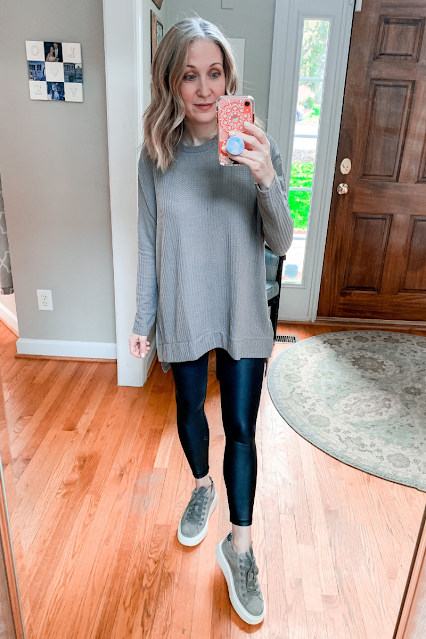 Six  Tops to Wear with Leggings