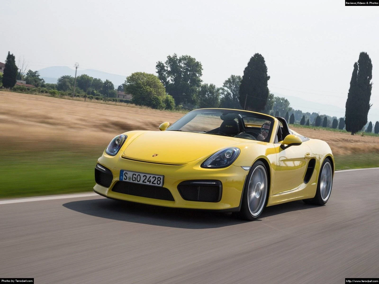 Hình ảnh xe ô tô Porsche Boxster Spyder 2016 & nội ngoại thất