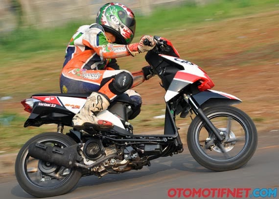 Modifikasi Honda Beat FI - Barsaxx Speed Concept