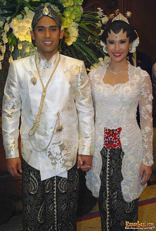 Kumpulan Foto  Model Baju  Kebaya  Pengantin  Jawa Modern  