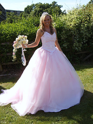 pink wedding dress outline