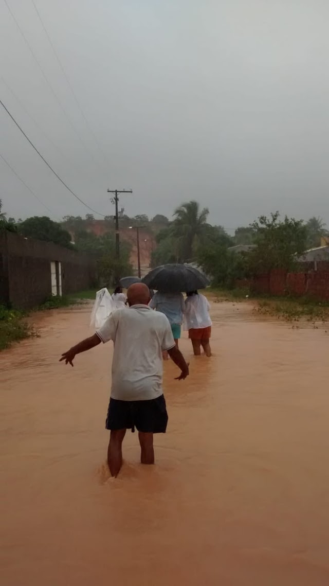 DENÚNCIA: Moradores do Loteamento Canto dos Pássaros estão abandonados pela Prefeitura  de Camaçari.