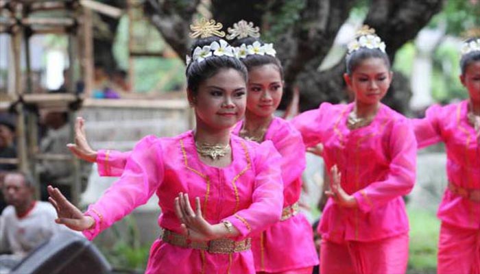 Tarian Tradisional Dari Yogyakarta Dan Penjelasannya 