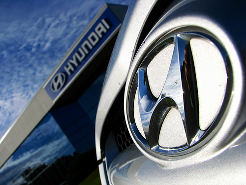 hyundai logo