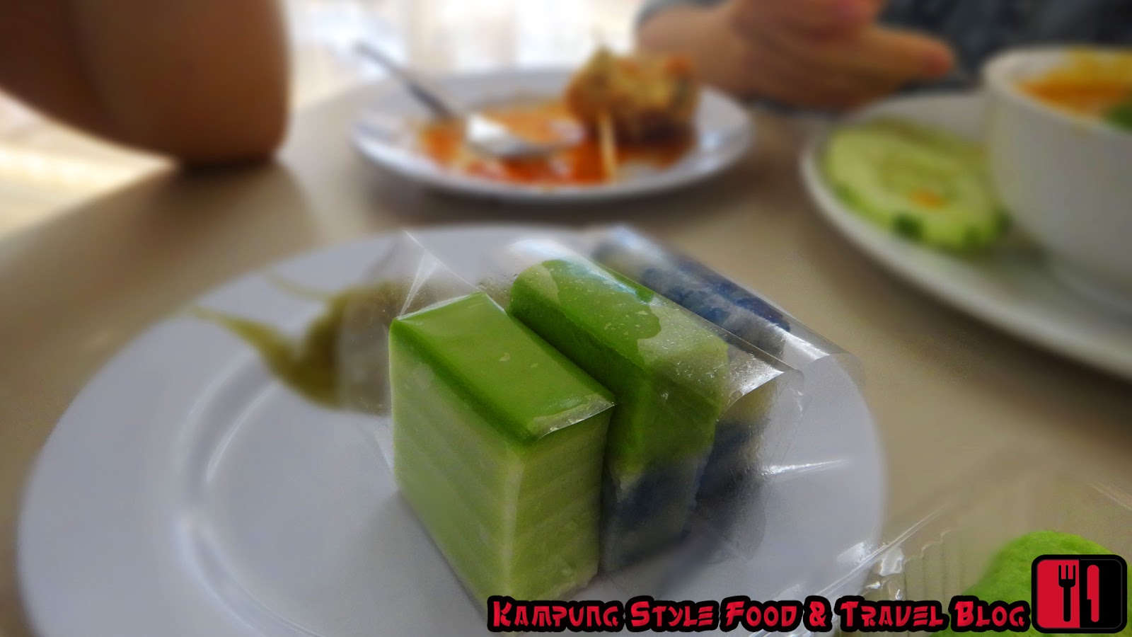 Kampung Styl3 Food and Travel Blog: Nyonya Colors @ 1 