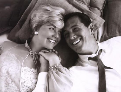 Scene from Pillowtalk with Doris Day and Rock Hudson