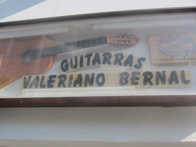 valeriano bernal guitars