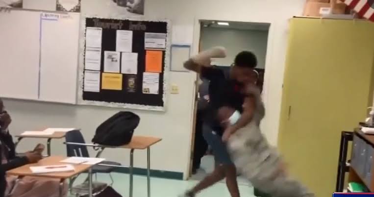 Watch Plantation High School Fight Video Goes Viral On Twitter