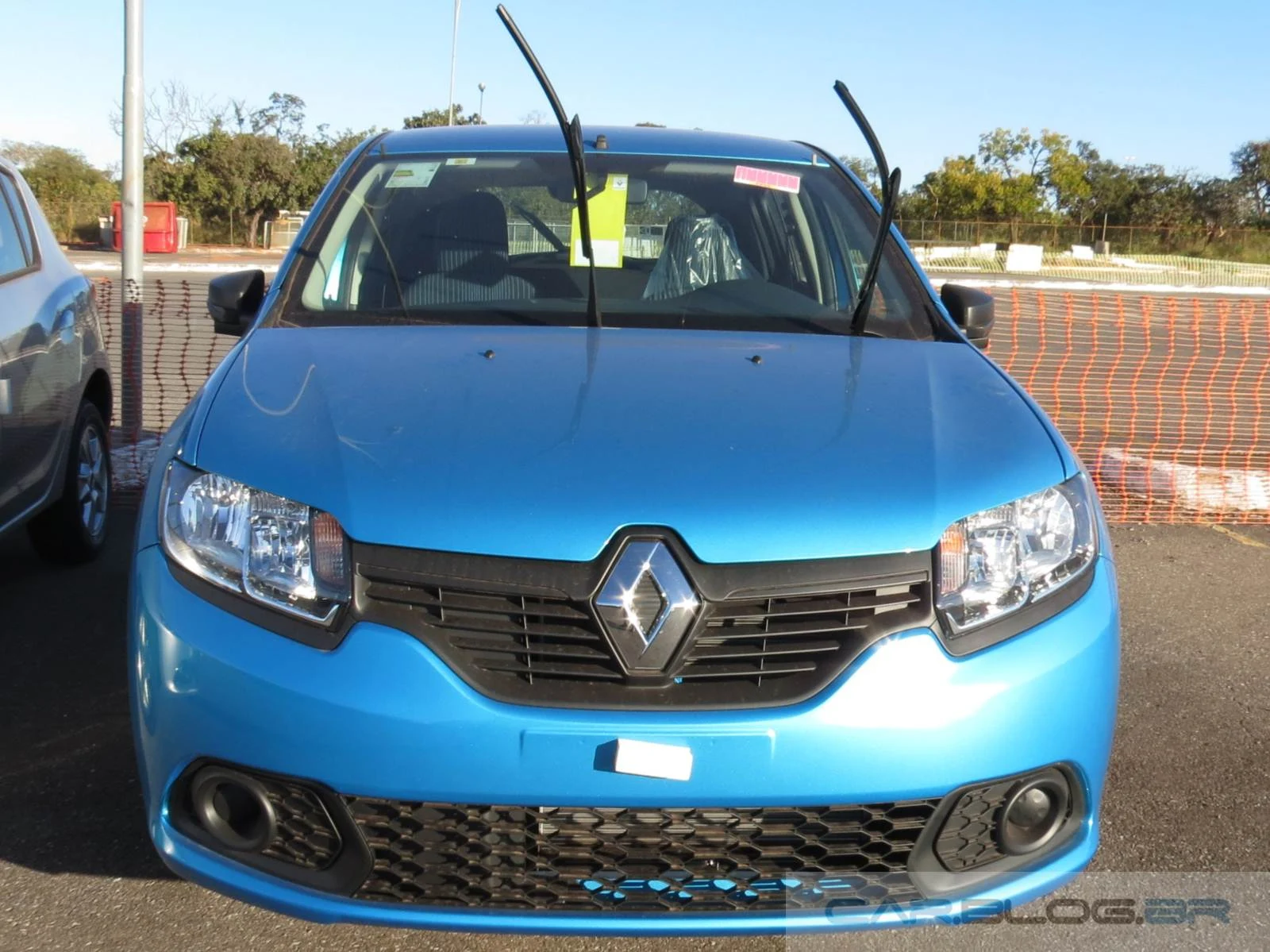 Renault Sandero Authentique 2015