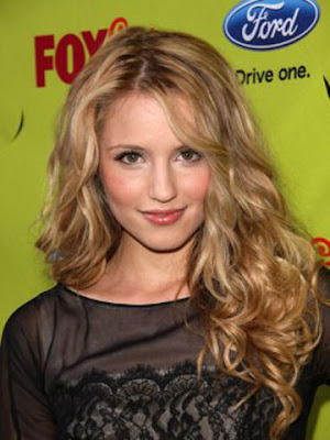 Long-Trendy-Hairstyles-2011-Curly-Hair-Dianna-Agron