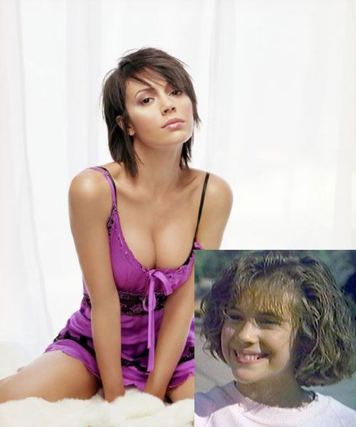 Sexy Celebs when they were young,cheapest mobile phones, 3g mobile phones, nokia mobile phones, samsung mobile phones,  3g phones, girls, funny pictures, car wallpapers, gadgets, lg mobile phones, blackberry mobiles, mobile wallpapers, mobile unlocking codes