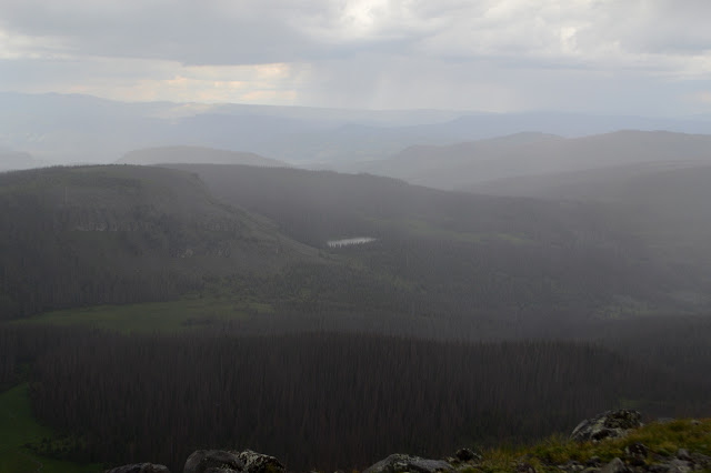 Hunters Lake in the rain