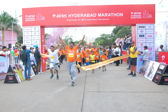 Airtel Hyderabad Marathon on 28th August, the sports lovers and enthusiasts are not left behind in the 5K Fun Run that was flagged off today at the Hitex Exhibition Center. 