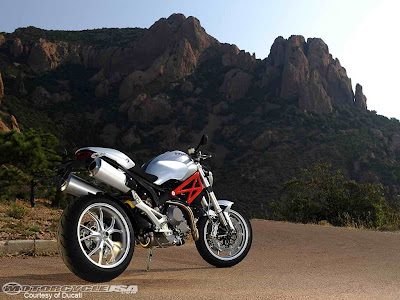 Double Exhaust Ducati Monster 1100