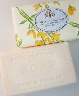 The English Soap Company Honey & Camomile