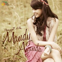 Download Lagu Perahu Kertas lirik Maudy Ayunda