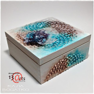 http://13artspl.blogspot.co.uk/2014/01/wooden-box-tutorial-by-ciri.html