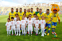 U. D. LAS PALMAS - Las Palmas de Gran Canaria, España - Temporada 2016-17 - David García, Kevin-Prince Boateng, Bigas, Michel Macedo, Halilovic, Dani Castellano, Hernán, Javi Varas, Roque Mesa y Tana; falta Jesé en la foto de los que jugaron de inicio - U. D. LAS PALMAS 0 CLUB ATLÉTICO DE MADRID 5 (Gameiro 2, Saúl, Thomas y Fernando Torres) - 29/04/2017 - Liga de 1ª División, jornada 35 - Las Palmas de Gran Canaria, estadio de Gran Canaria - Muy mala imagen del equipo de Quique Setién, que parece haberse desconectado totalmente de la Liga. Kevin-Prince Boateng fue expulsado por doble amarilla,