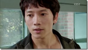 Secret.E02.mkv_003192222
