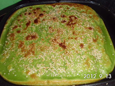 After 5.30 pm: buat kuih bakar a.k.a bingka dengan 