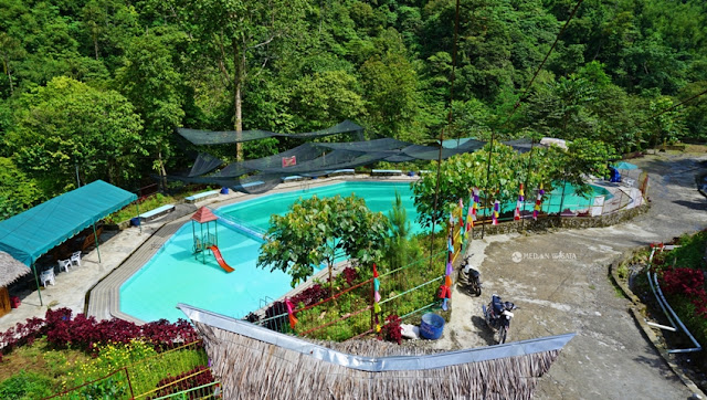 Kolam Renang Mata Air Lau Kulap Langkat