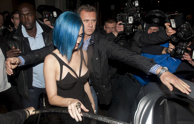 Katy Perry - Candids in London