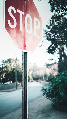 image of stop sign