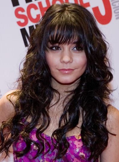 long haircuts with side bangs 2011. long hairstyles 2011 with