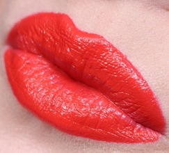 LanaAudaciousLipstickNARS10