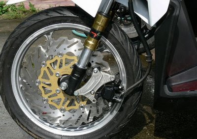 Honda Click-i Rim Modification