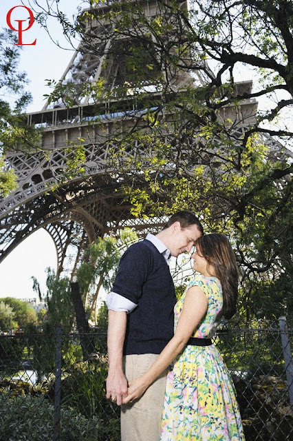 Engagement portrait Paris, Getting engaged in France, Jules Verne Eiffel tower