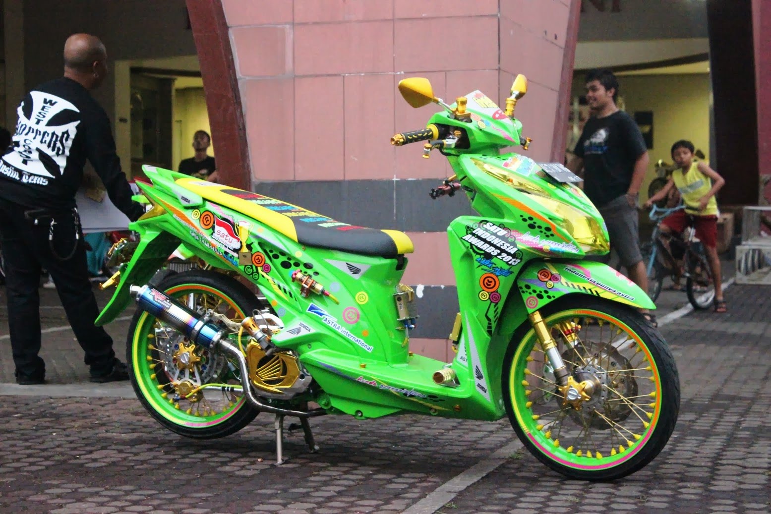 Kumpulan Modifikasi Motor Vario Cbs Iss Terbaru Dan Terlengkap