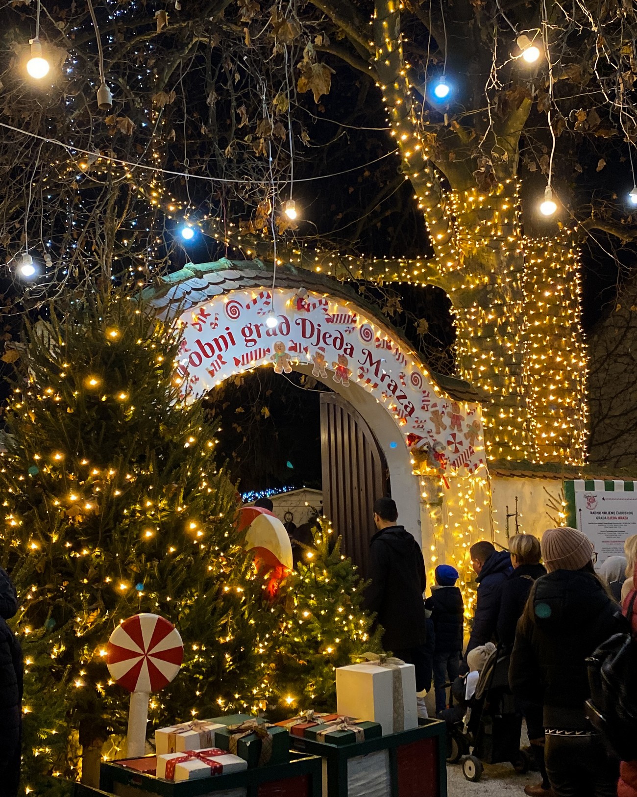 The Most Beautiful Christmas Market in Varaždin, Croatia