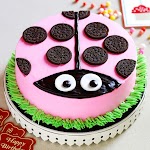 scrumptious chocolate oreo cake