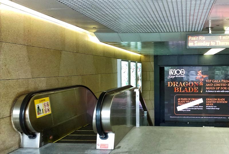 Escalator MRT