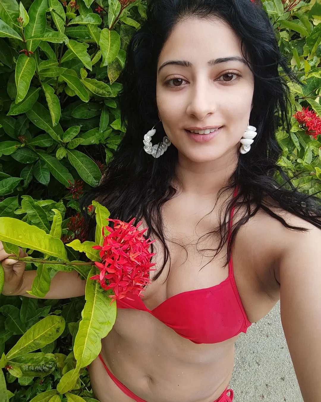 Niharica Raizada red bikini sexy body cleavage