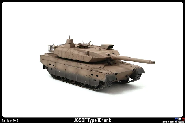 Réalisation du camouflage marron JGSDF du char Type 10