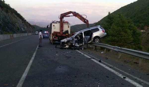 Tragic car accident on Nation's Road, two killed and three injured