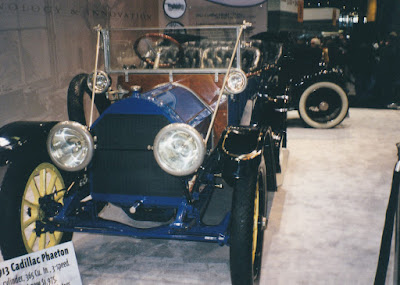 1913 Cadillac Phaeton at the 2001 Chicago Auto Show