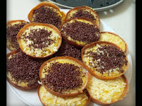 Resep Martabak Mini Sukses by Tintin Rayner