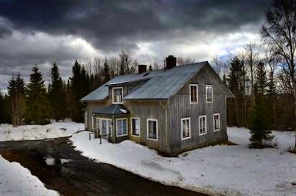 Ten Haunted Abandoned Houses In The World | Borgvattnet (The Haunted Vicarage) – Sweden