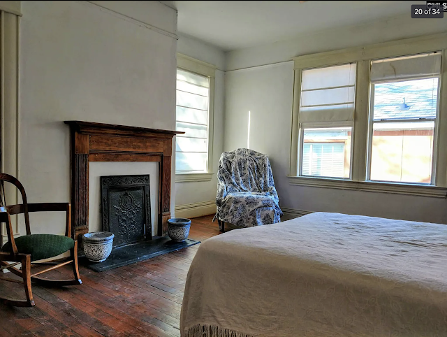 color photo of upstairs bedroom, Sears Modern Home No. 118, at 1221 Pine Street, Columbia, South Carolina, Waverly Historic Distric