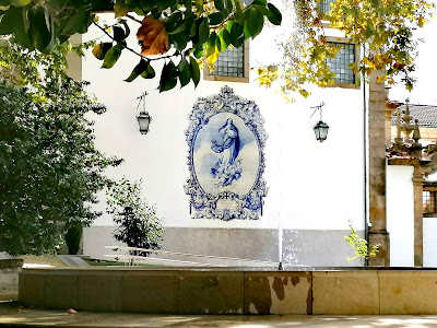 Painel de azulejos da igreja do Carmo