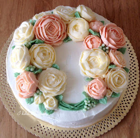 http://lamiapasticceriamoderna.blogspot.it/2017/02/torte-decorate-con-fiori-di-crema-al.html