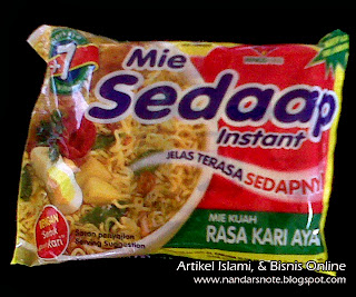 Notes Of Nandar: Desain Spanduk Warung Makan