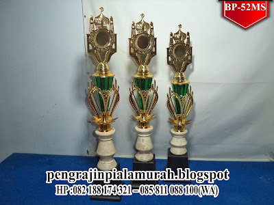 Grosir Piala Murah Kabupaten Tulungagung, Pusat Piala Plastik